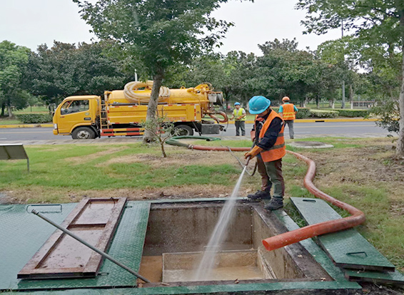 张湾化油池清理